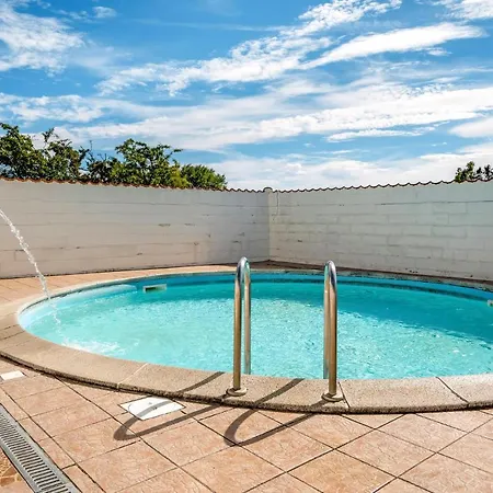 1 Bedroom In Tatil Evi Tranekær